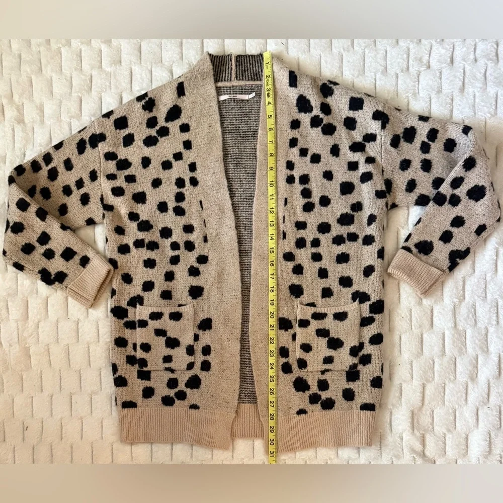 Mi Ami Leopard Print Open Front Cardigan Beige Black Women’s Size S Francesca’s - Picture 4 of 8
